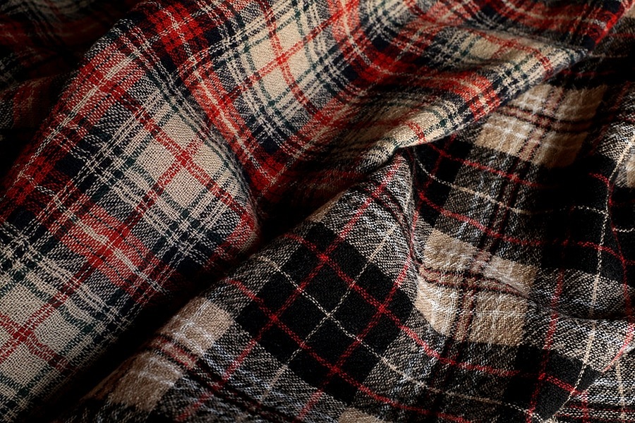 【生地サンプル】洗いをかけた ウールガーゼ タータンチェック 2/48番手 【毛 生地 ストール】
