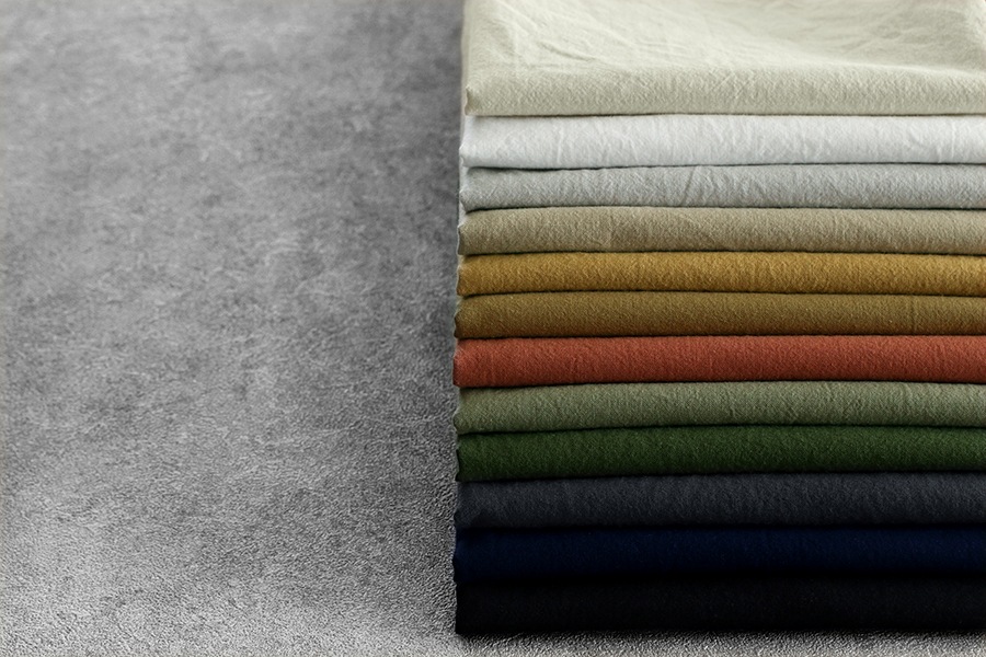 【反物販売】洗いをかけた コットンライトキャンバス 【綿 生地 無地】