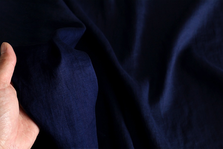 反物販売】洗いをかけた ベルギーリネン インディゴダイド 60番手 児島