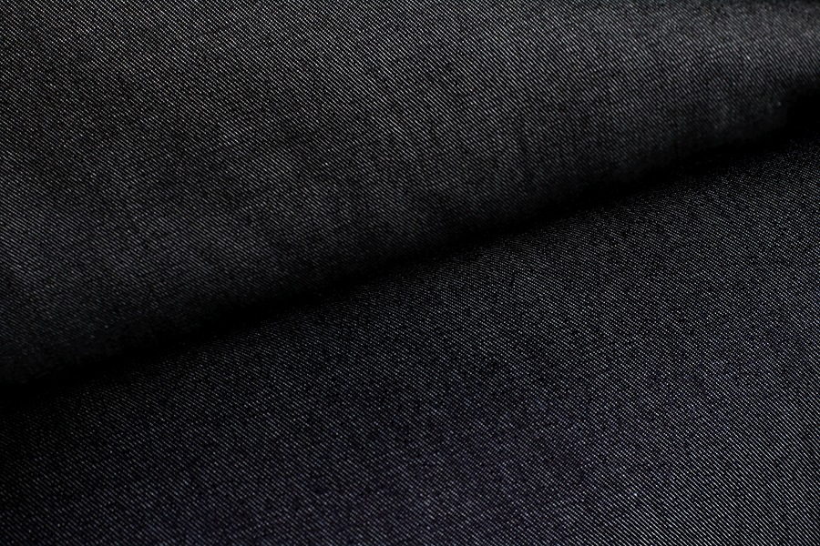 【反物販売】岡山の児島 5.5オンス くったりソフトデニム if加工 【コットン(綿) 生地 無地】