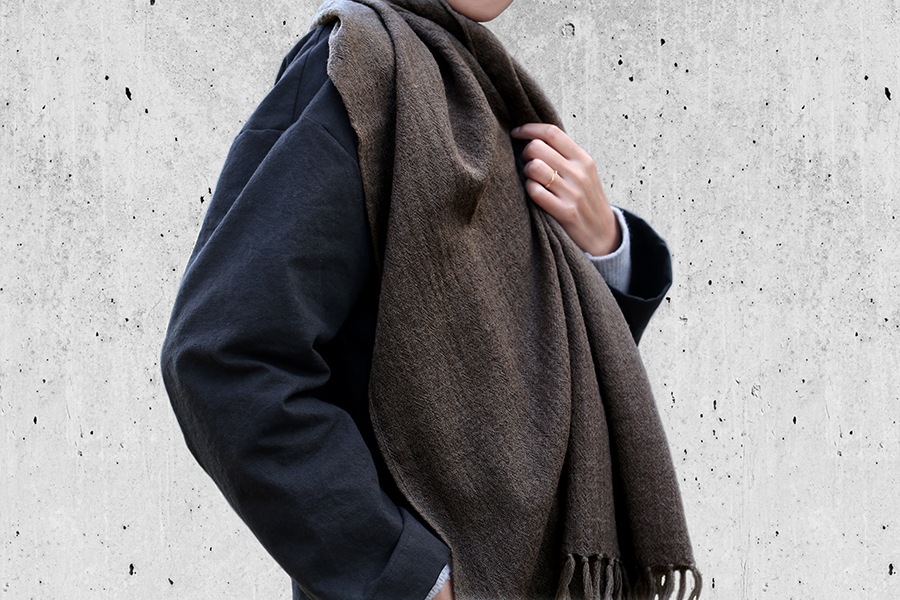 【反物販売】洗いをかけた ウールガーゼ 2/48番手 【毛 生地 無地 ストール】