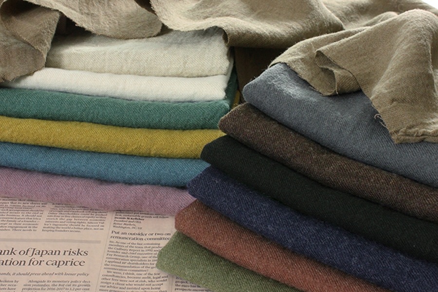 【反物販売】洗いをかけた 綾織 リネンウールビエラ起毛 【麻 毛 生地 無地】