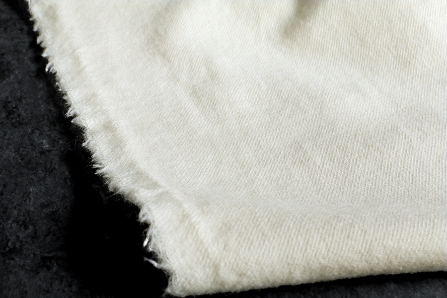 【反物販売】ワイド幅 コットンウールツイル ウォッシャブル 【毛 生地 ストール】