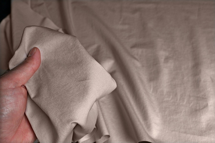 【生地サンプル】ワイド幅 洗いをかけた 綿麻ウェザー bw加工 【コットン リネン 生地 無地 高密度】