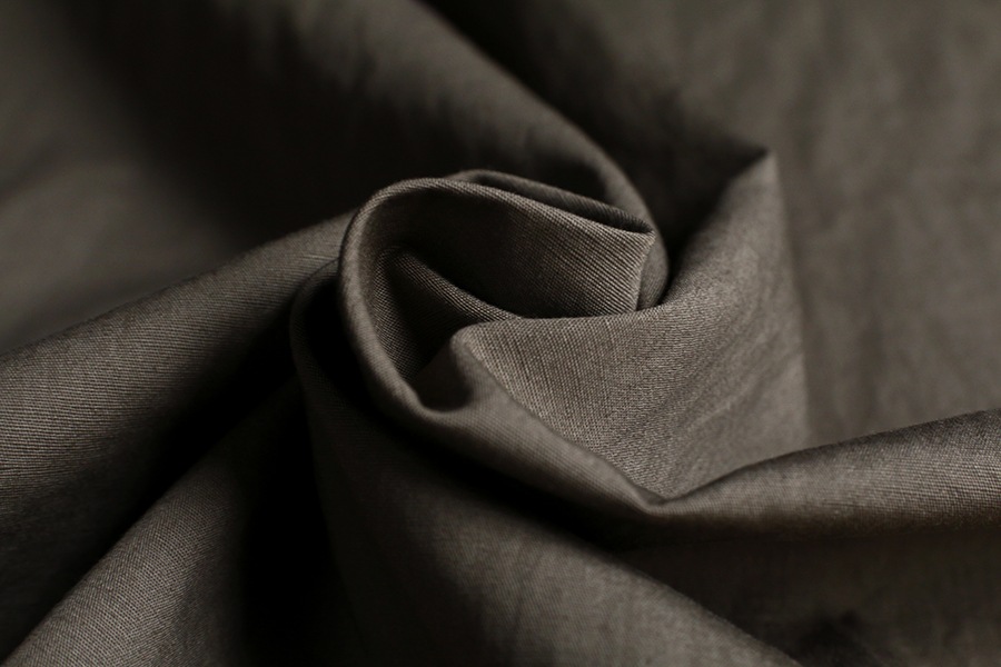 【生地サンプル】ワイド幅 洗いをかけた 綿麻ウェザー bw加工 【コットン リネン 生地 無地 高密度】
