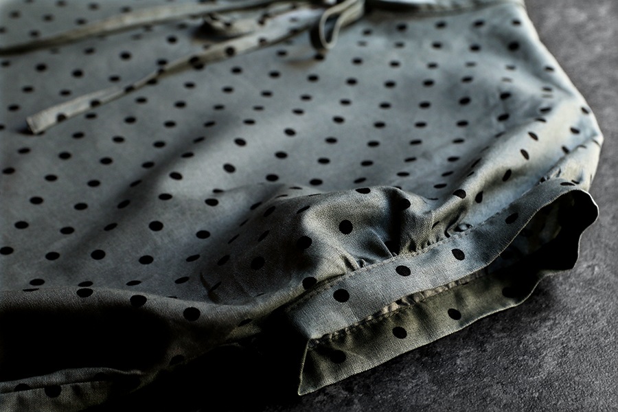 綿麻ライトキャンバス水玉 【コットン リネン 生地 水玉 ドット】