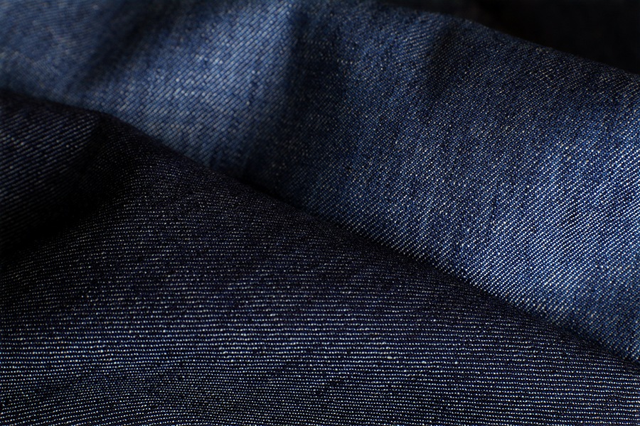 岡山の児島 5.5オンス 綿麻デニム 【コットン リネン 生地 無地】