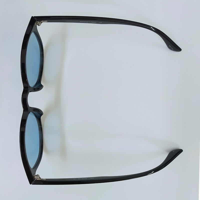 THRASHER スラッシャー 偏光サングラス 調光レンズ BRIGHT ブライト 1033PH UVカット 釣り ドライブ アウトドア メンズ レディース ケース付 調光偏光レンズ ウェリントン 紫外線対策 ユニセックス GLASSART