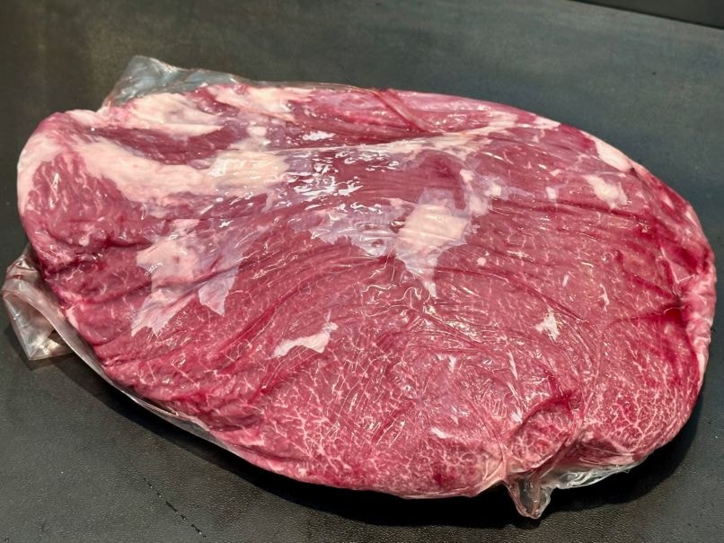 黒毛和牛カメノコ/チルド　1.9kg　【A4/経産牛/グリムキ】L