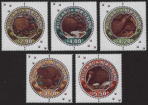 新）キウイ図案の円形切手「単片５種」（ニュージーランド,2025年）