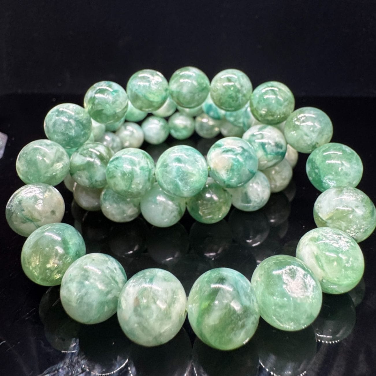 エメラルドグリーンマイカ　12mm　ブレスレット