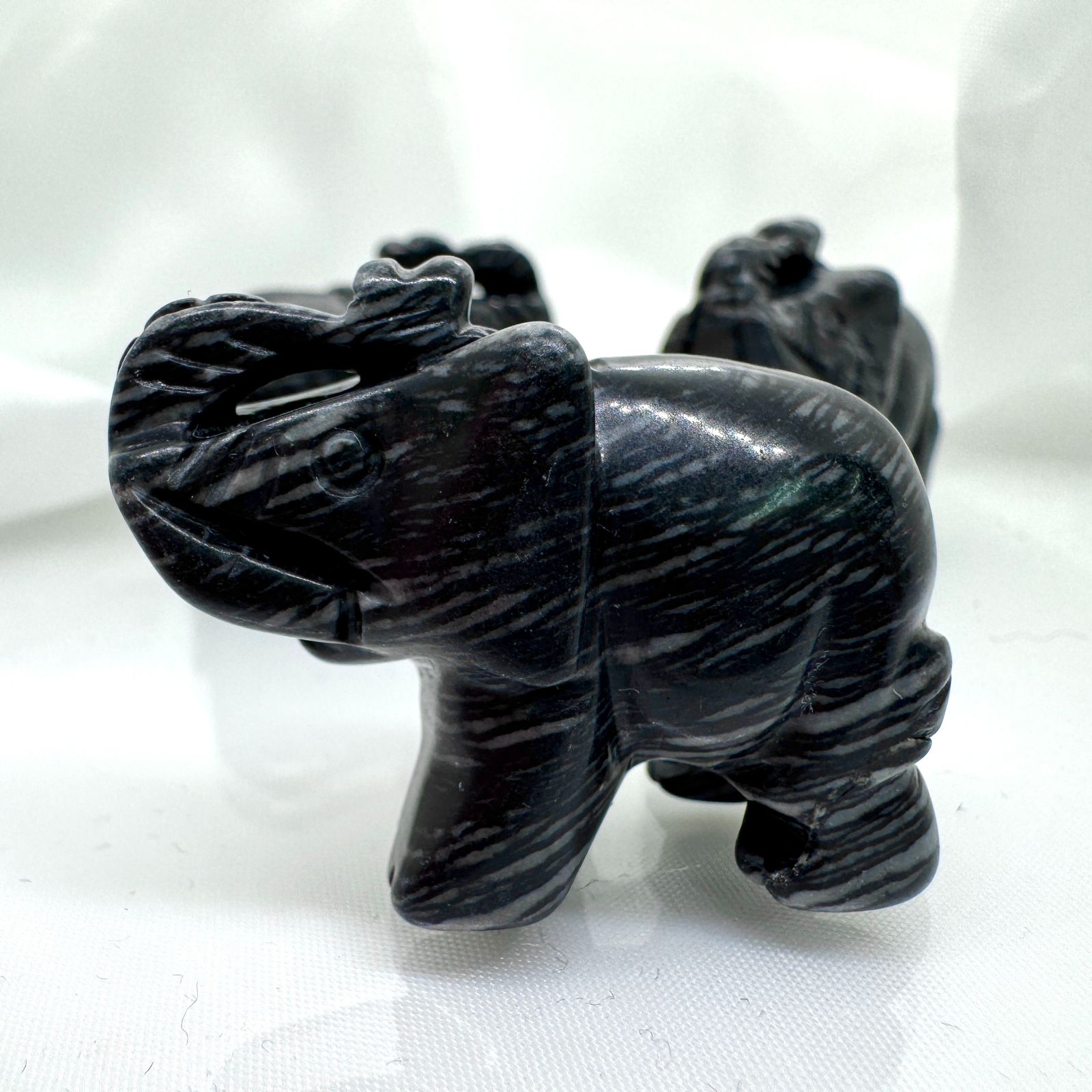 ブラックピカソジャスパー ゾウ｜Arancia Stone アランシアストーン