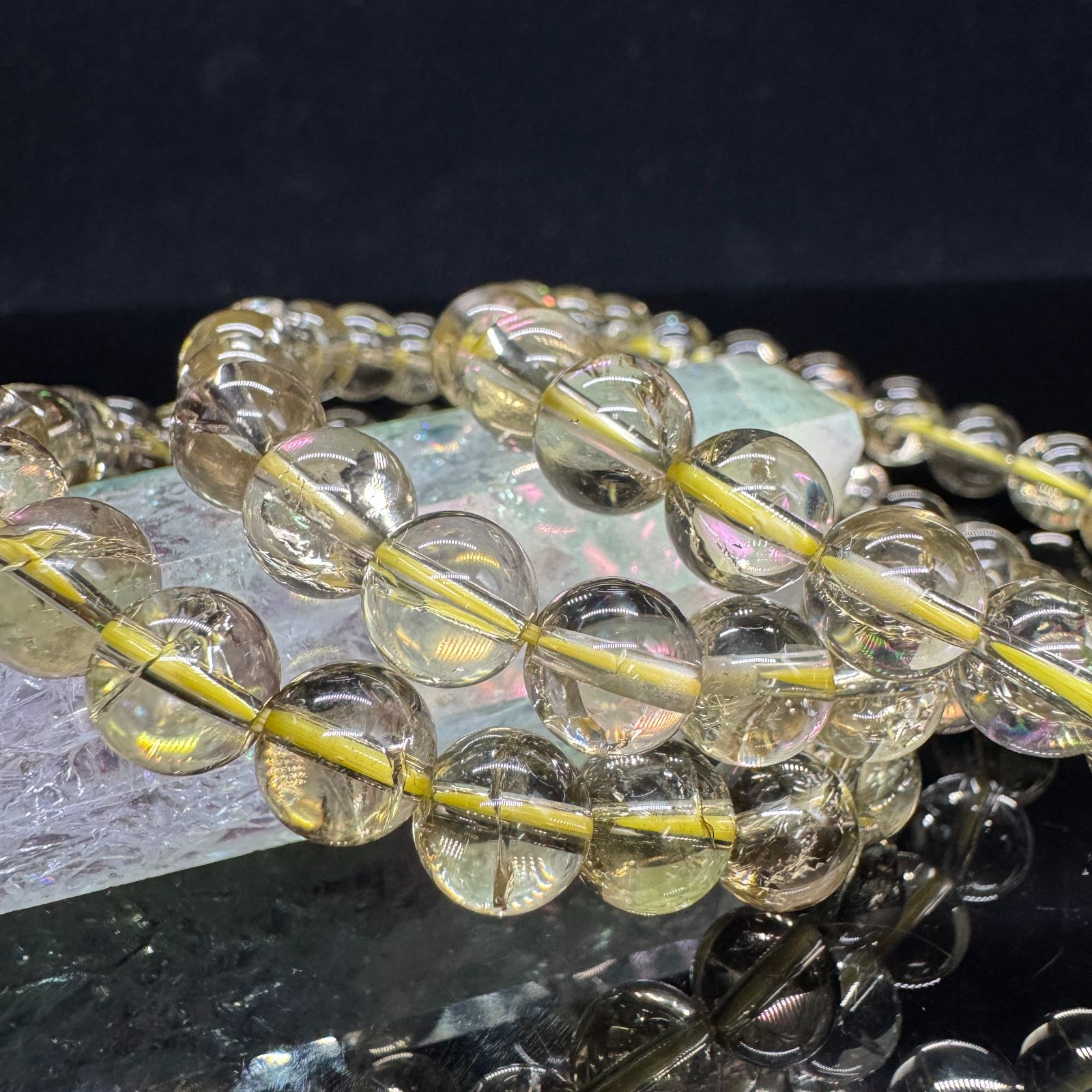 レーザーアイリススモーキーレモンクォーツ 8mm ブレスレット｜Arancia