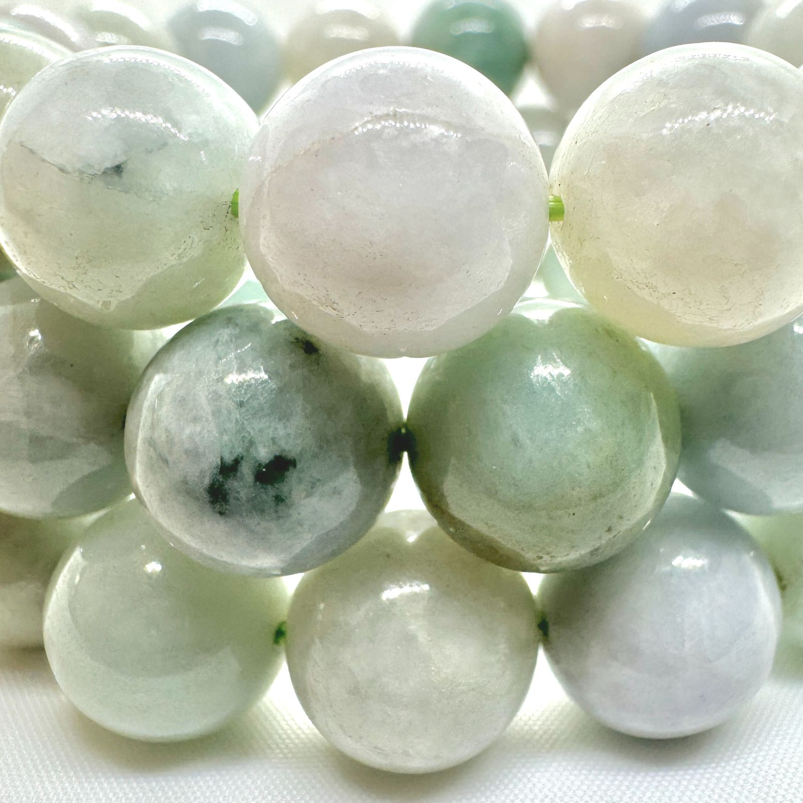 ⬛︎ 翡翠 ヒスイ ブレスレット ミャンマー産 約13ミリ 天然石 Amazon.co.jp: [deaizaka.biz] 翡翠 ブレスレット ミャンマー 本