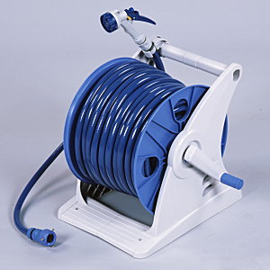 グリーンライフ Gアクア回転台座付フルカバーホースリール PRQCK20 2521 代引不可 新品・7営業日以内発送グリーンライフ PRQCK-20 Ｇアクア回転台座付