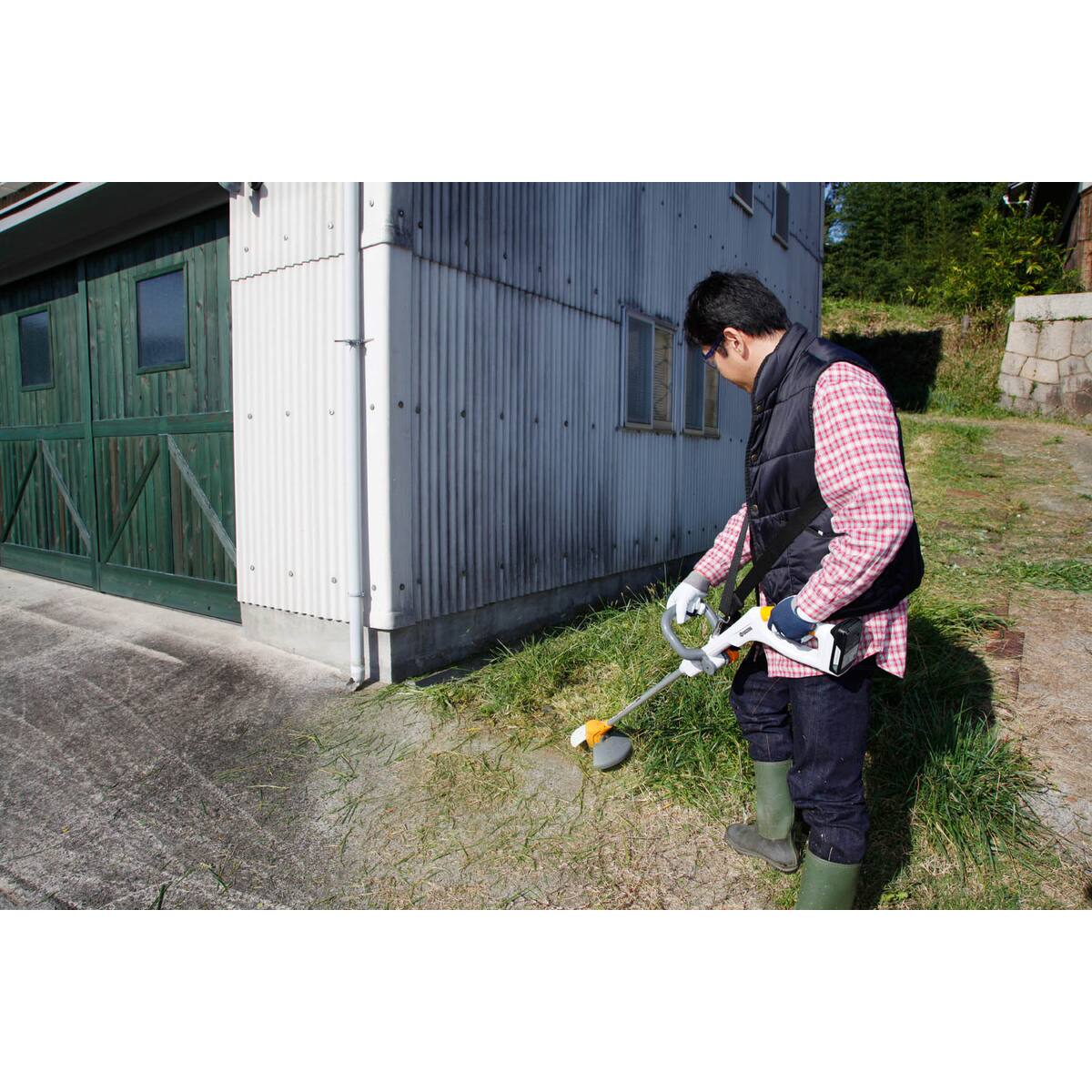 送料無料】KYOCERA POWER 充電式刈払機 BK-1800 | 農業機械・園芸機器