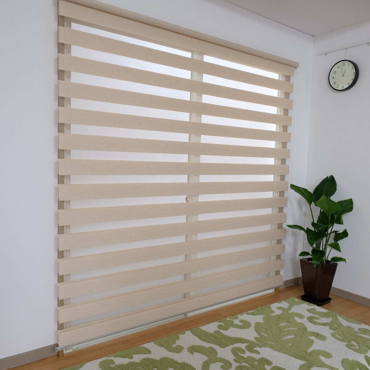 送料無料】TOSO[トーソー] 調光ロールスクリーン センシアナチュラル