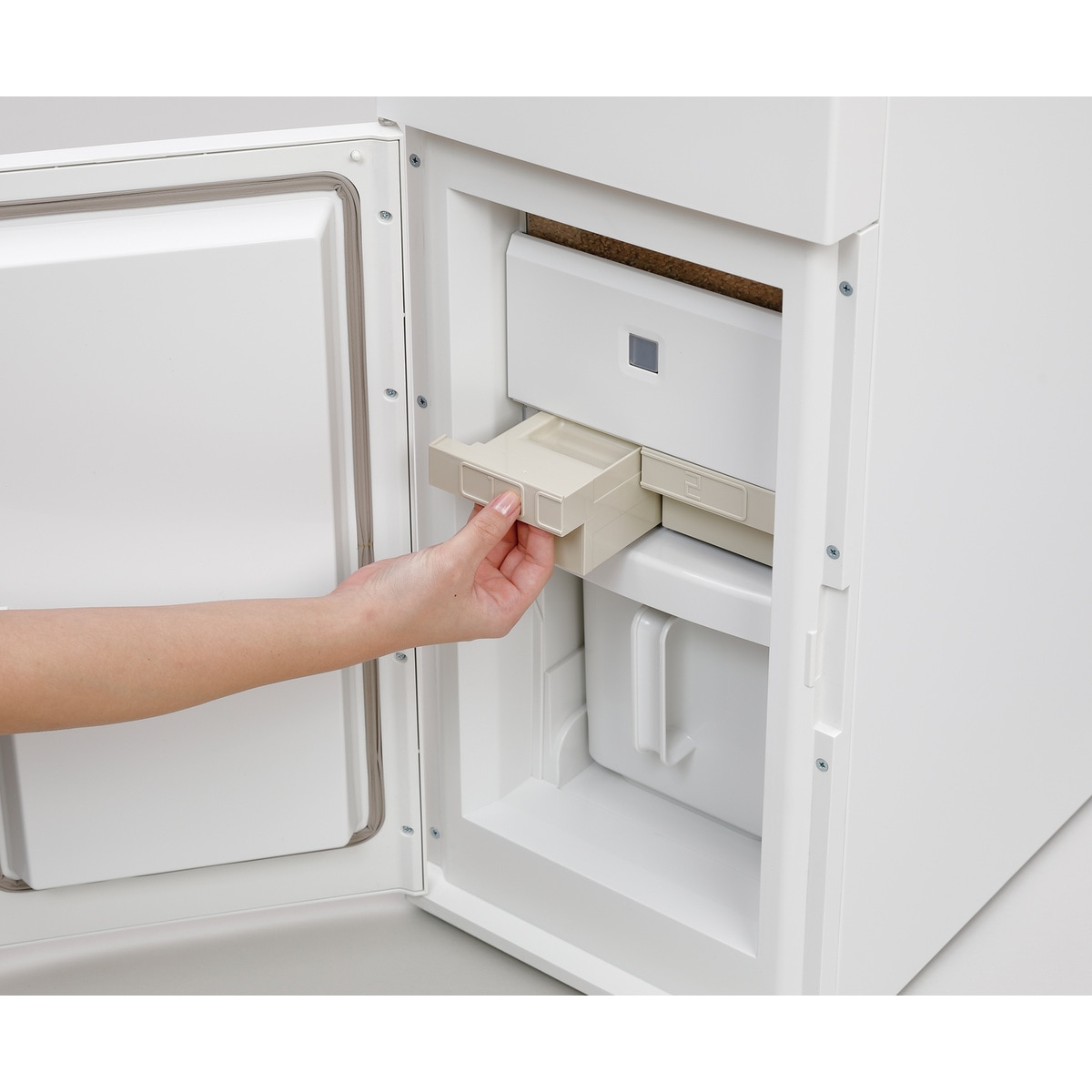 送料無料】エムケー精工 クールエースミル 保冷精米機 20kg PHK-120W