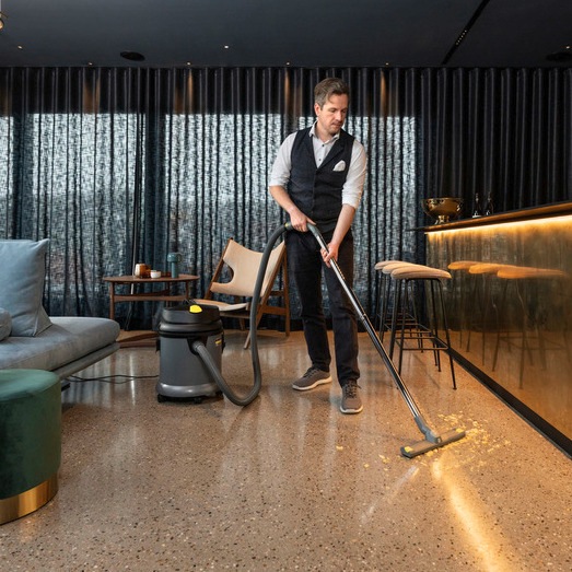 送料無料】ケルヒャー 業務用乾湿両用バキュームクリーナー NT 27/1