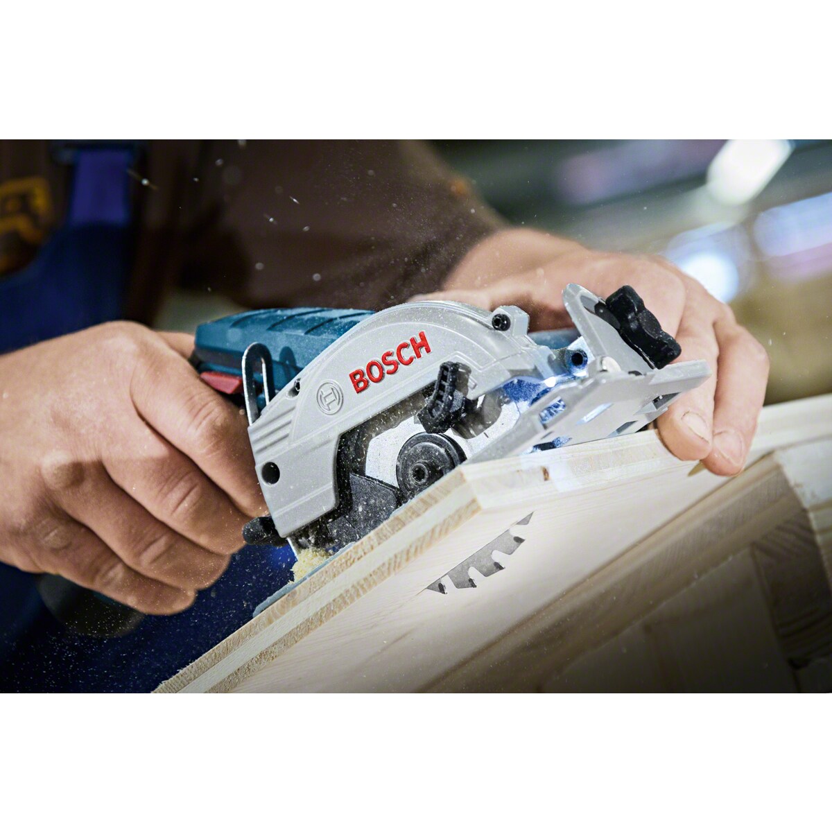 送料無料】ボッシュ コードレス丸のこ 本体のみ GKS10.8V-LIH | 工具 