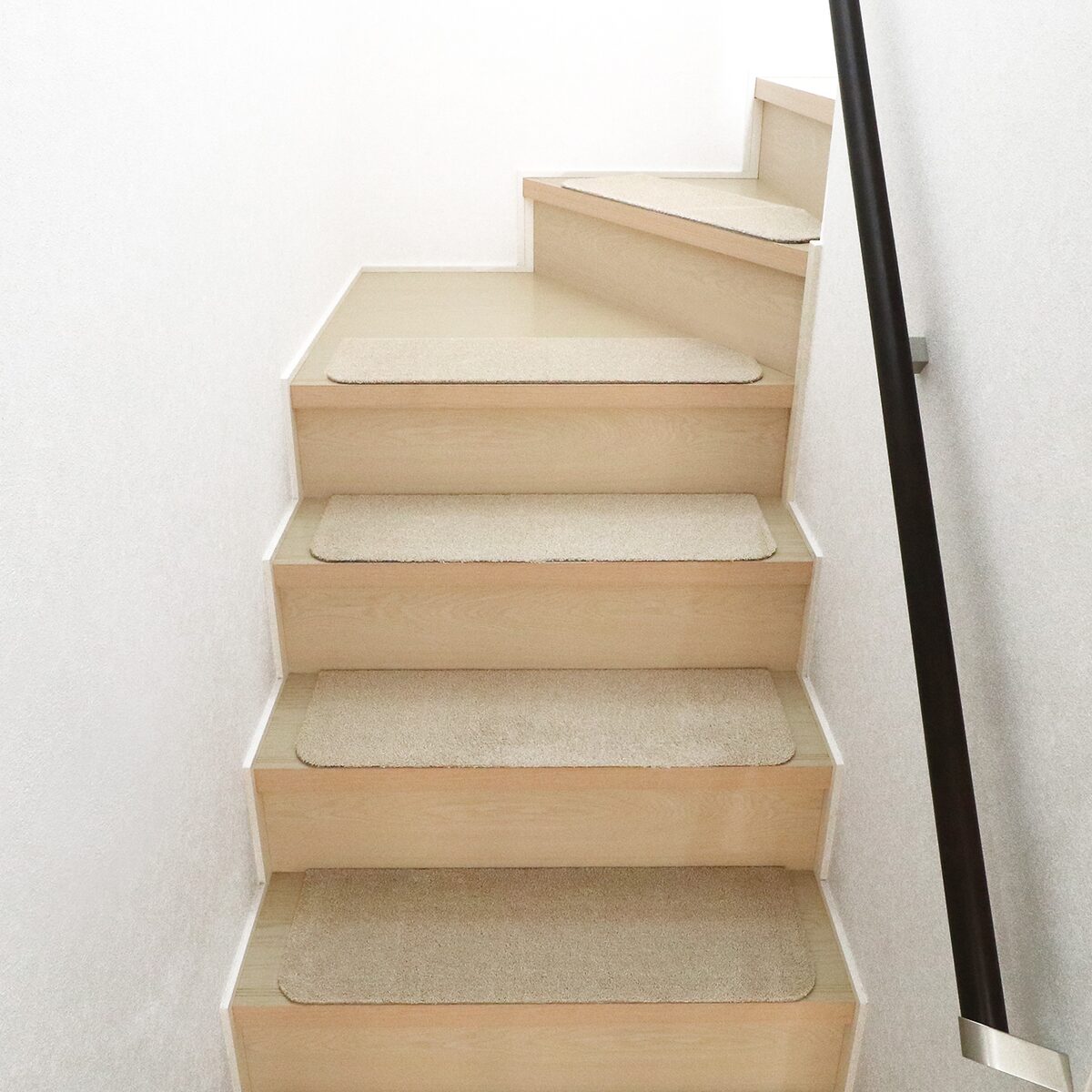 【送料無料】ラグタス 階段マット ワイド 22×70cm ベージュ BE ×15枚 ケース販売
