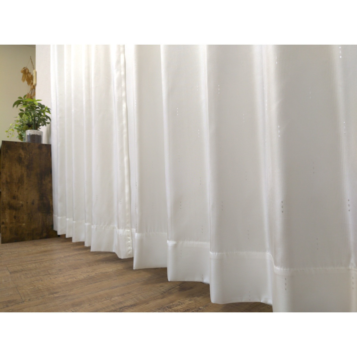 【送料無料】レースカーテン Mリリアン WH 幅100×丈176cm 2枚入 M3851 【メーカー直送・代引不可・置配不可】