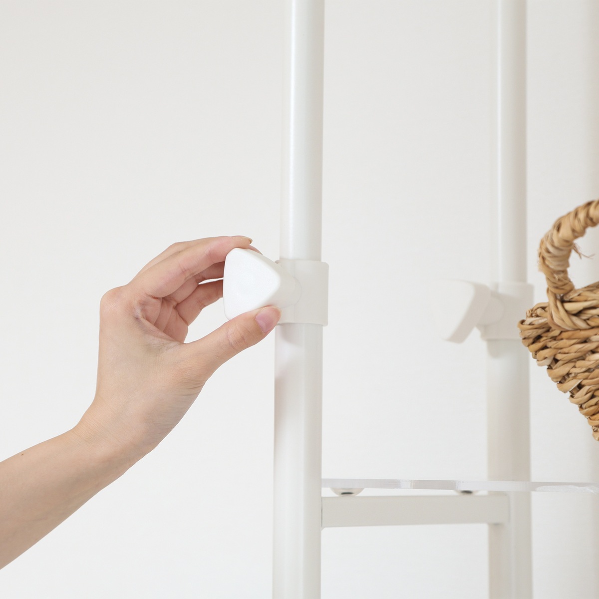 【送料無料】不二貿易 上置き突っ張りシェルフ BAAL WH CW2716-C0 【メーカー直送・代引不可・置配不可・配送地域限定】