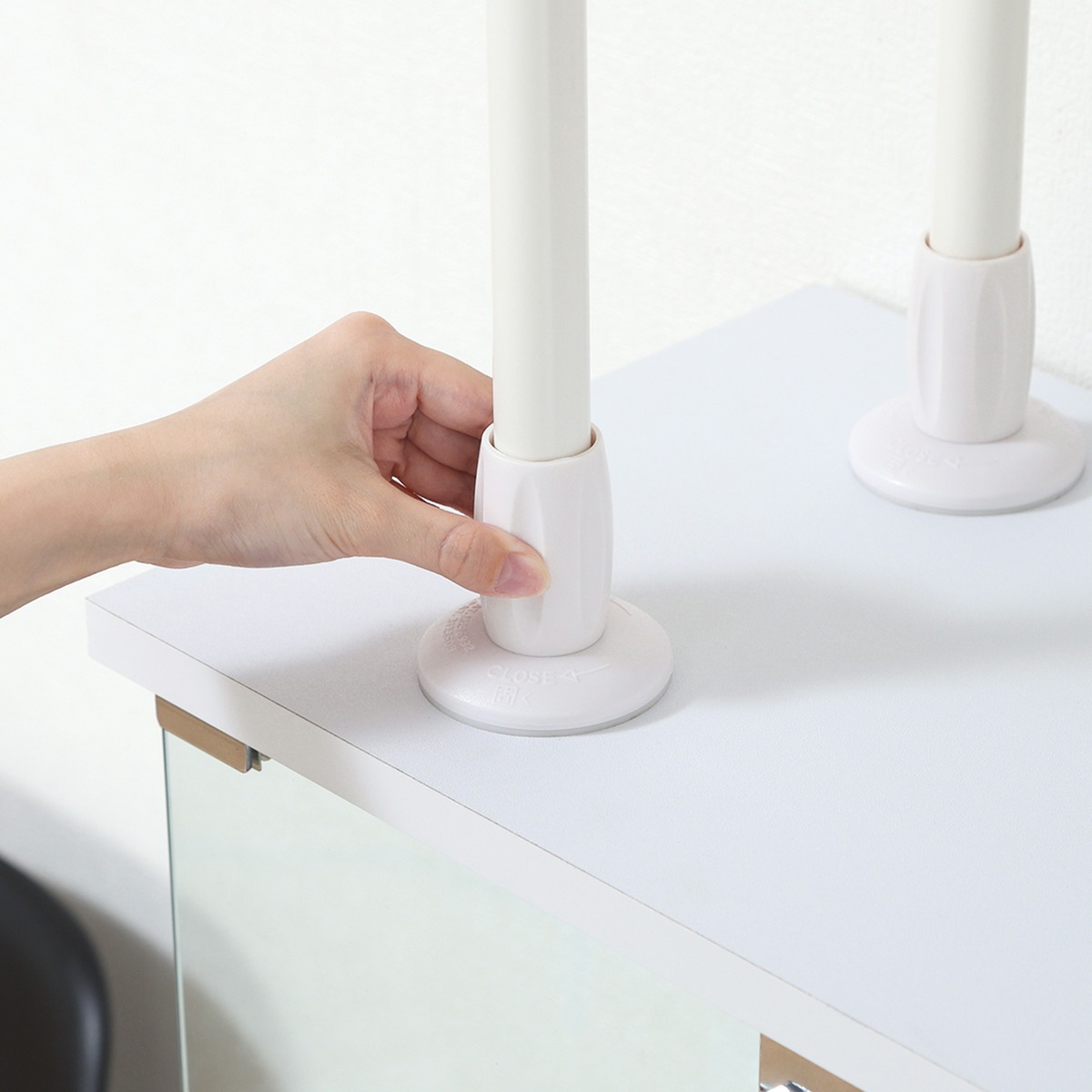 【送料無料】不二貿易 上置き突っ張りシェルフ BAAL WH CW2716-C0 【メーカー直送・代引不可・置配不可・配送地域限定】