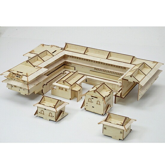 Woody Joe 姫路城 1/150 スケール 送料無料】ウッディジョー 木製建築模型 1/150 姫路城 | アート・工作