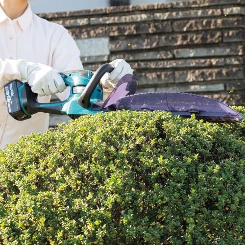 送料無料】マキタ 充電式生垣バリカン（本体のみ） MUH467DZ | 農業 