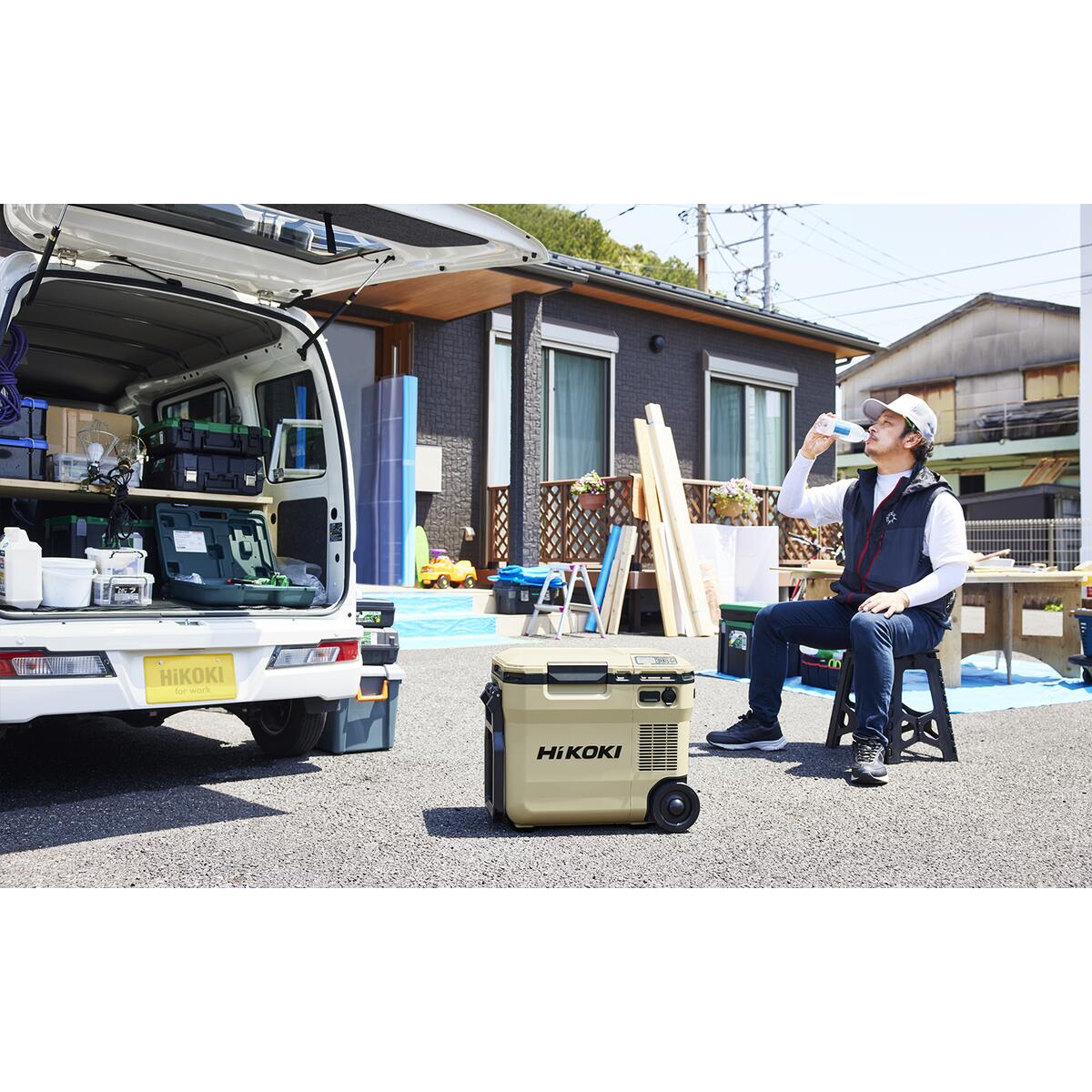 【送料無料】【蓄電池2個付き】ハイコーキ HiKOKI 18Vコードレス冷温庫 16L サンドベージュ UL18DC(WMBZ) 蓄電池・充電器セット＋蓄電池BSL36A18X付