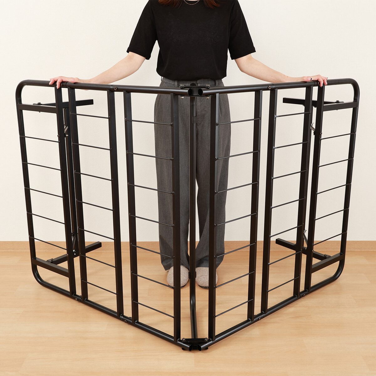 【送料無料】不二貿易 工具不要折りたたみパイプベッド easy BK 【メーカー直送・代引不可・置配不可・配送地域限定】