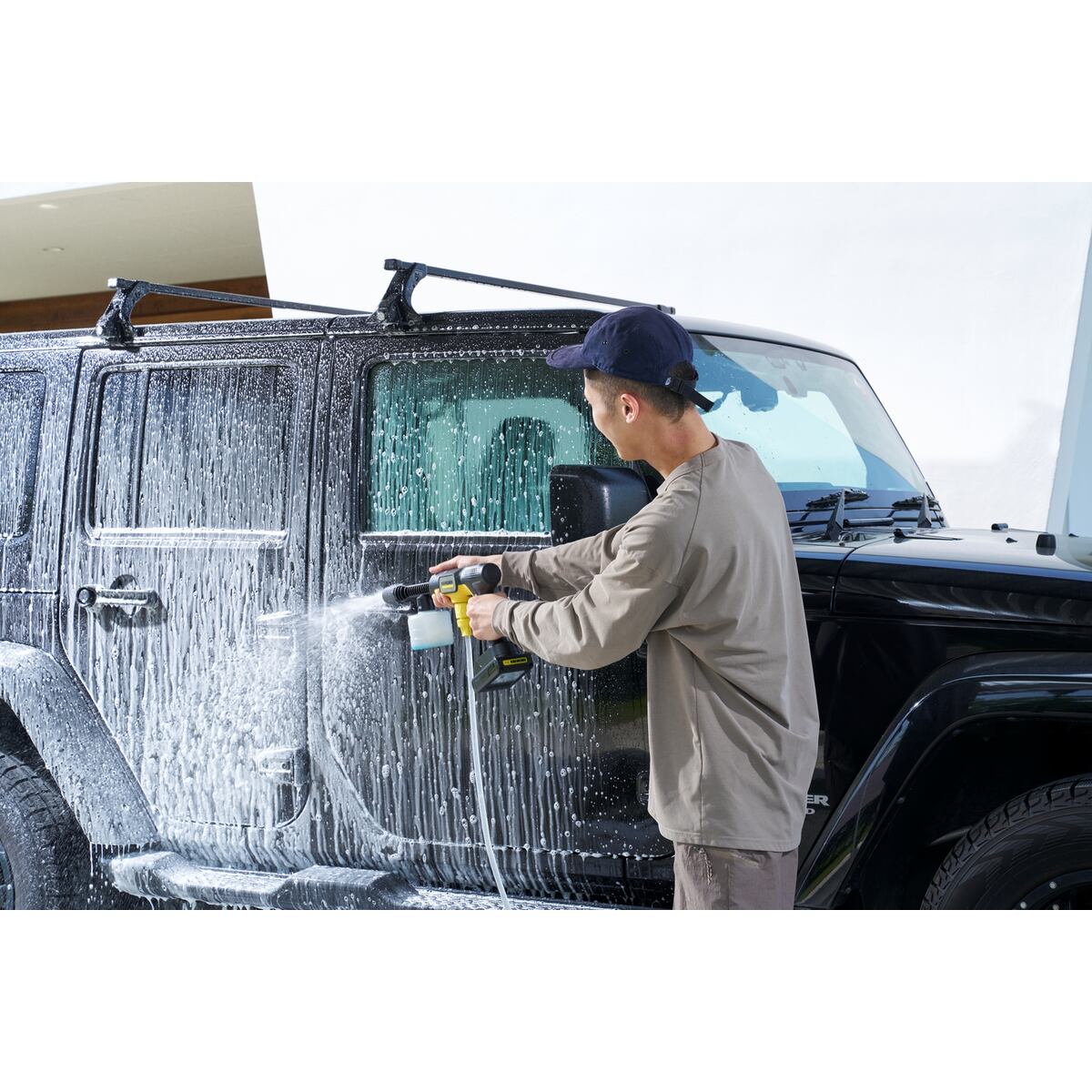 送料無料】ケルヒャー モバイル高圧洗浄機 OC 5 Handy ハンディ