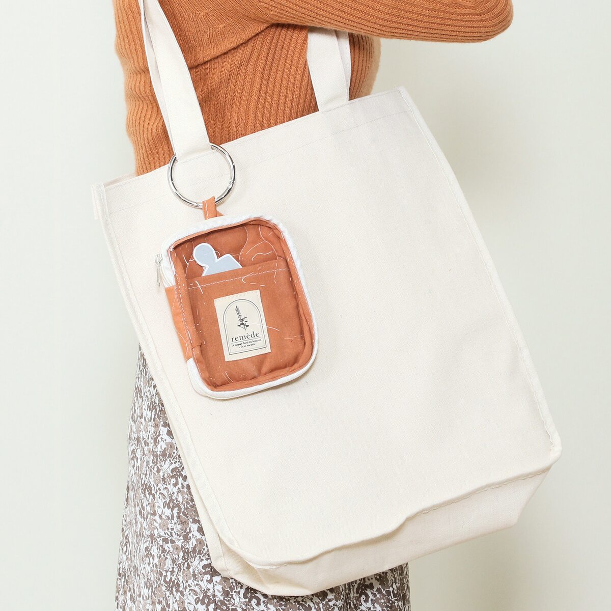 杏6　アクスタケース アクスタケース アクスタ収納 ファイル アクリルスタンド