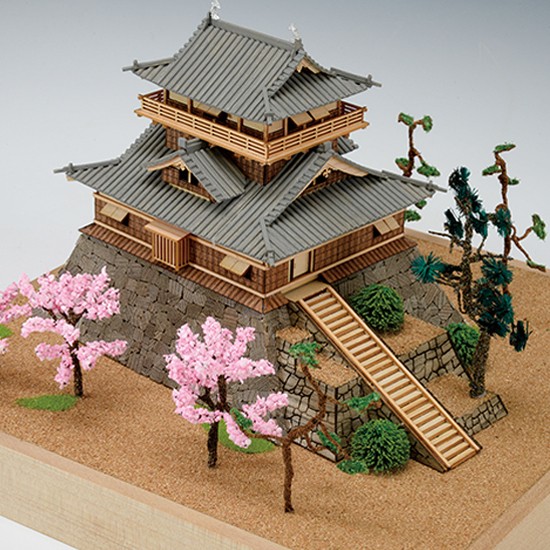 送料無料】ウッディジョー 1/150 岡山城 | アート・工作・趣味