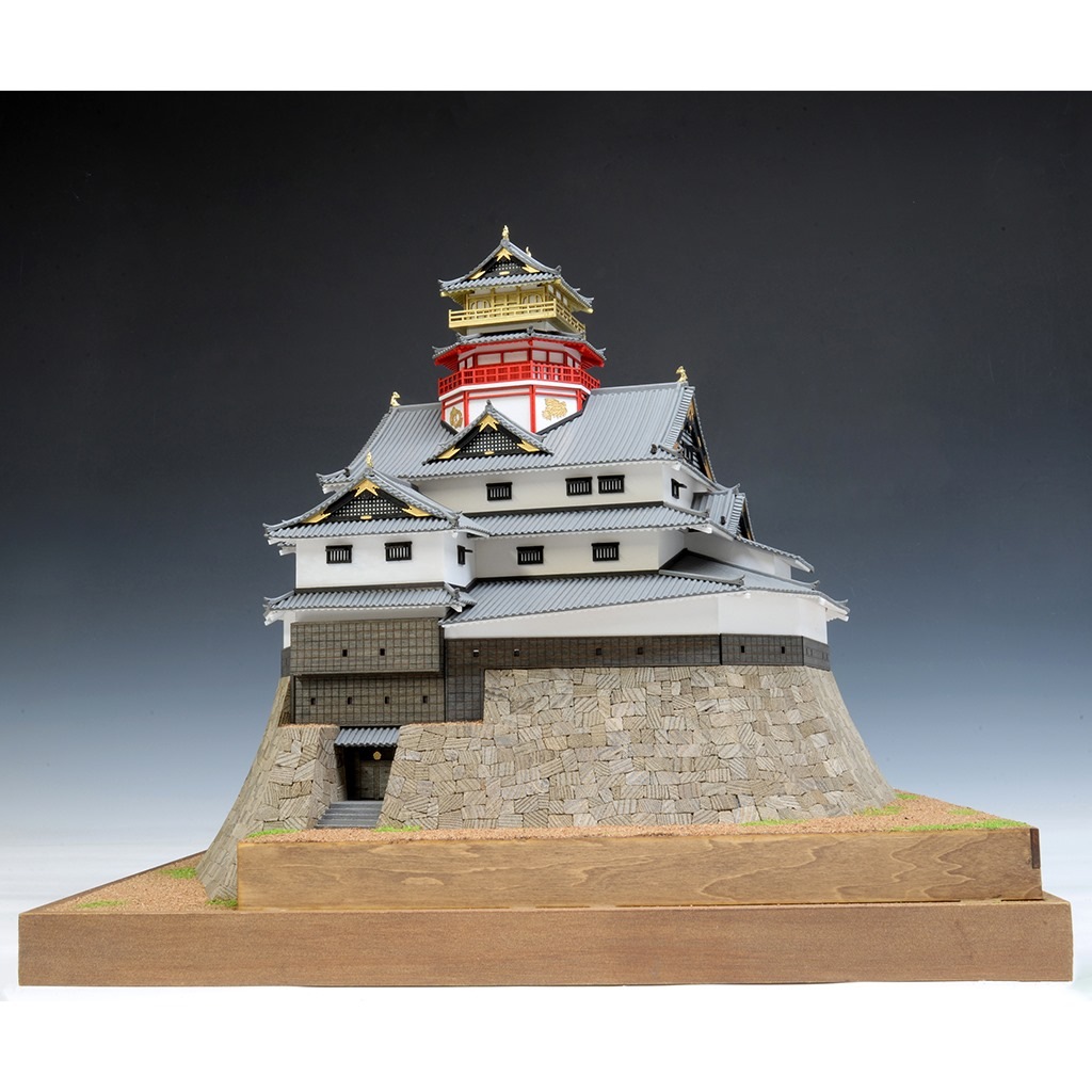 ウッディジョー 1/150 安土城　木製模型 組み立てキット Amazon | ウッディジョー 1/150 安土城 改良版 木製模型 組み立て