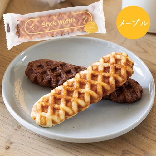 ローヤル製菓 フルールしっとりもちふわスティックワッフル メープル1