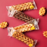 ローヤル製菓 フルールしっとりもちふわスティックワッフル チョコ1個 