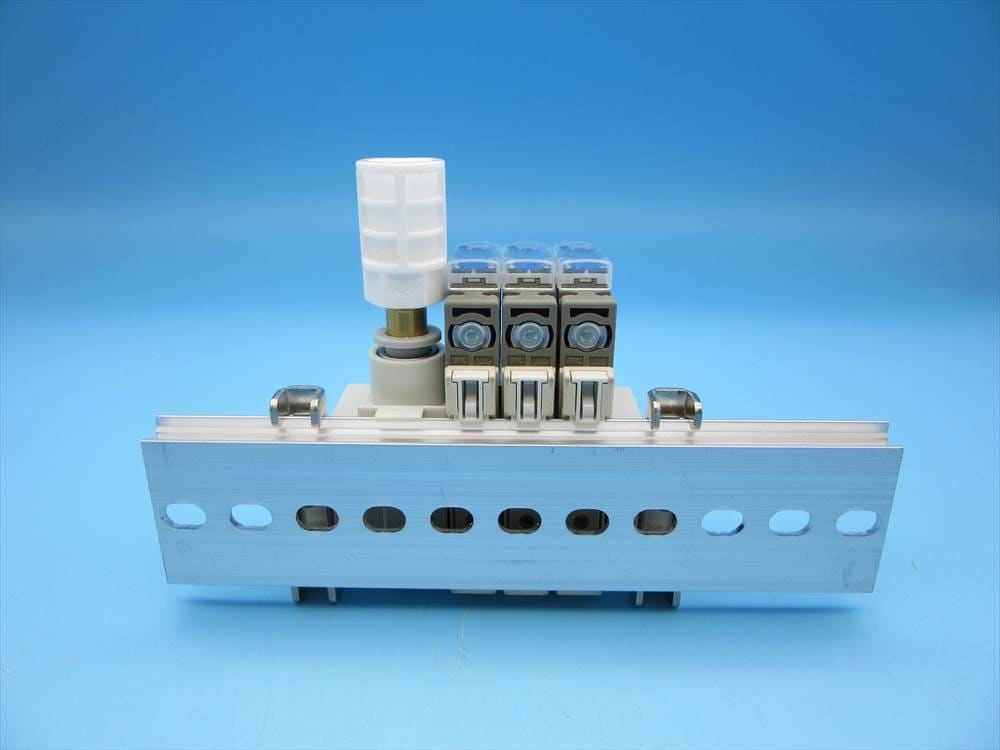 juki mounter ke-2070-2080 valve 40000916 ss5y3-60-x1198 ei70 new