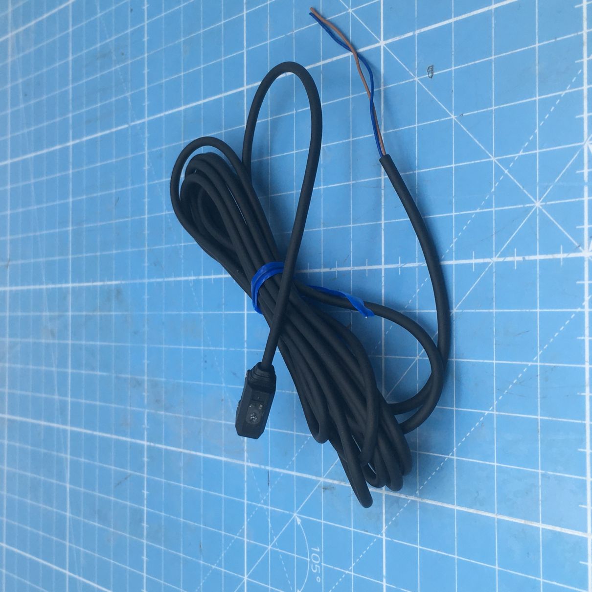日立 実装機 TCM-3000 センサー E3T-ST11(投光器) 新品 