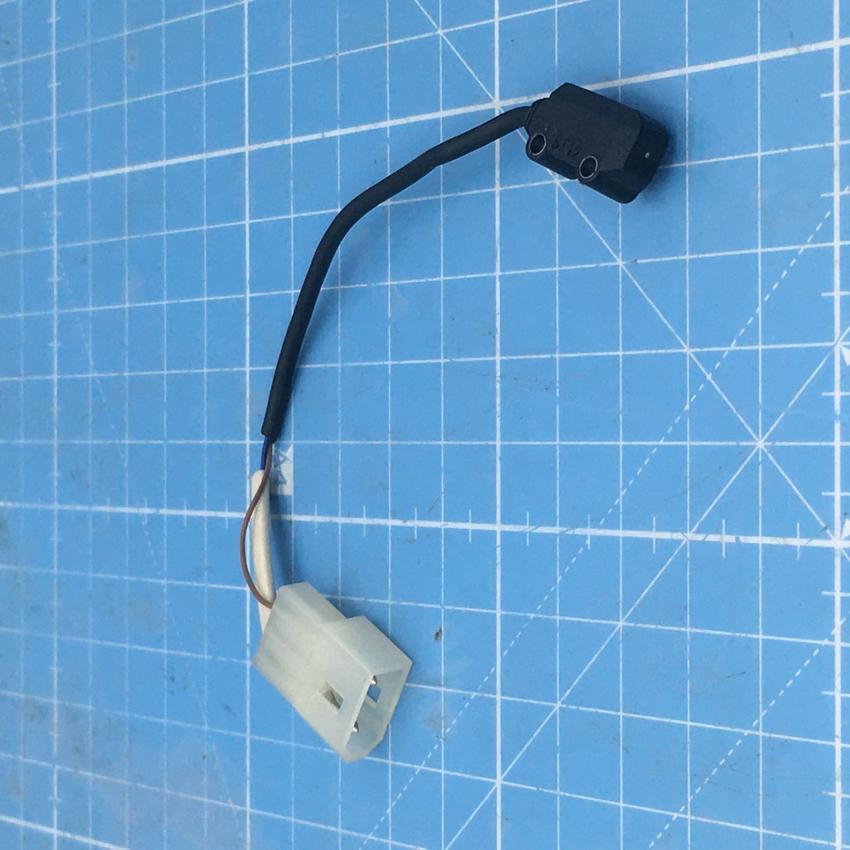 日立 実装機 TCM-3000 センサー E3T-ST12(投光器) 中古品 