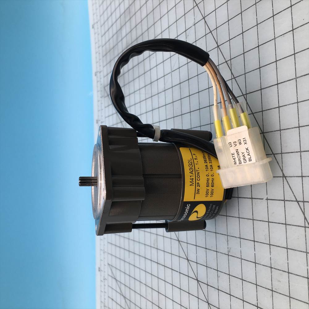 天竜精機 印刷機 TSP-550 <br> モーター M41A3G2L 中古品