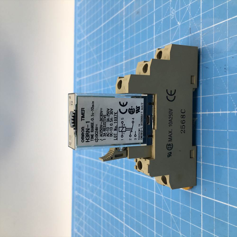 Panasonic 挿入機 RHSG <br> リレー H3RN-1 中古品 