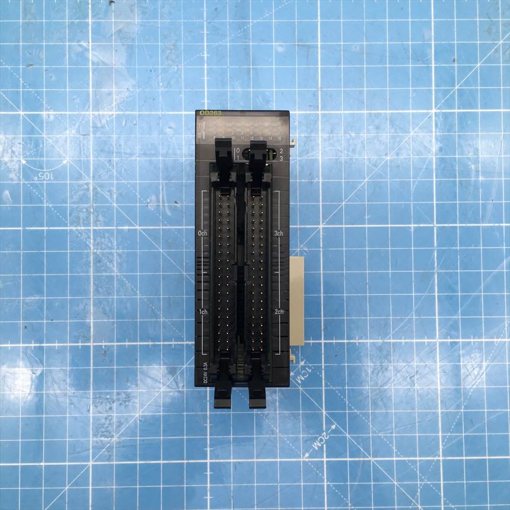 エイテックテクトロン リフロー N41M-61 PLC OUTPUTUNIT CJ1W-OD263 新品 