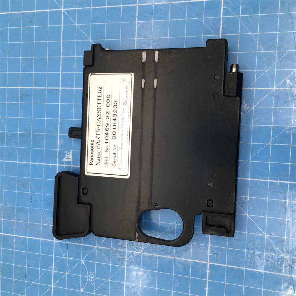 Panasonic 挿入機 AVK2B フィーダー部品 10469-32-000 中古品 