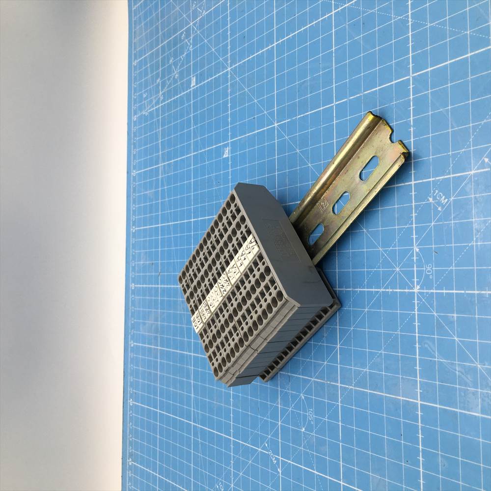 日立 実装機 TIM-5100 PLC D-ZFDK2.5 中古品 