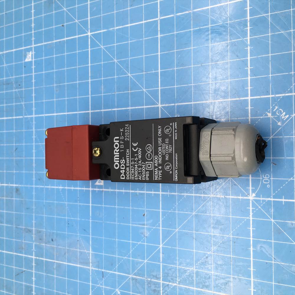 Panasonic 実装機 CM202-DH スイッチ D4DS-1BFS-K 中古品