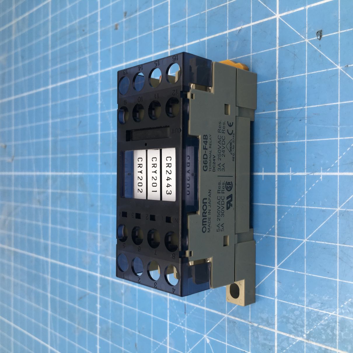 CKD 未分類 設備品番不明 <br> リレー G6D-F4B 中古品