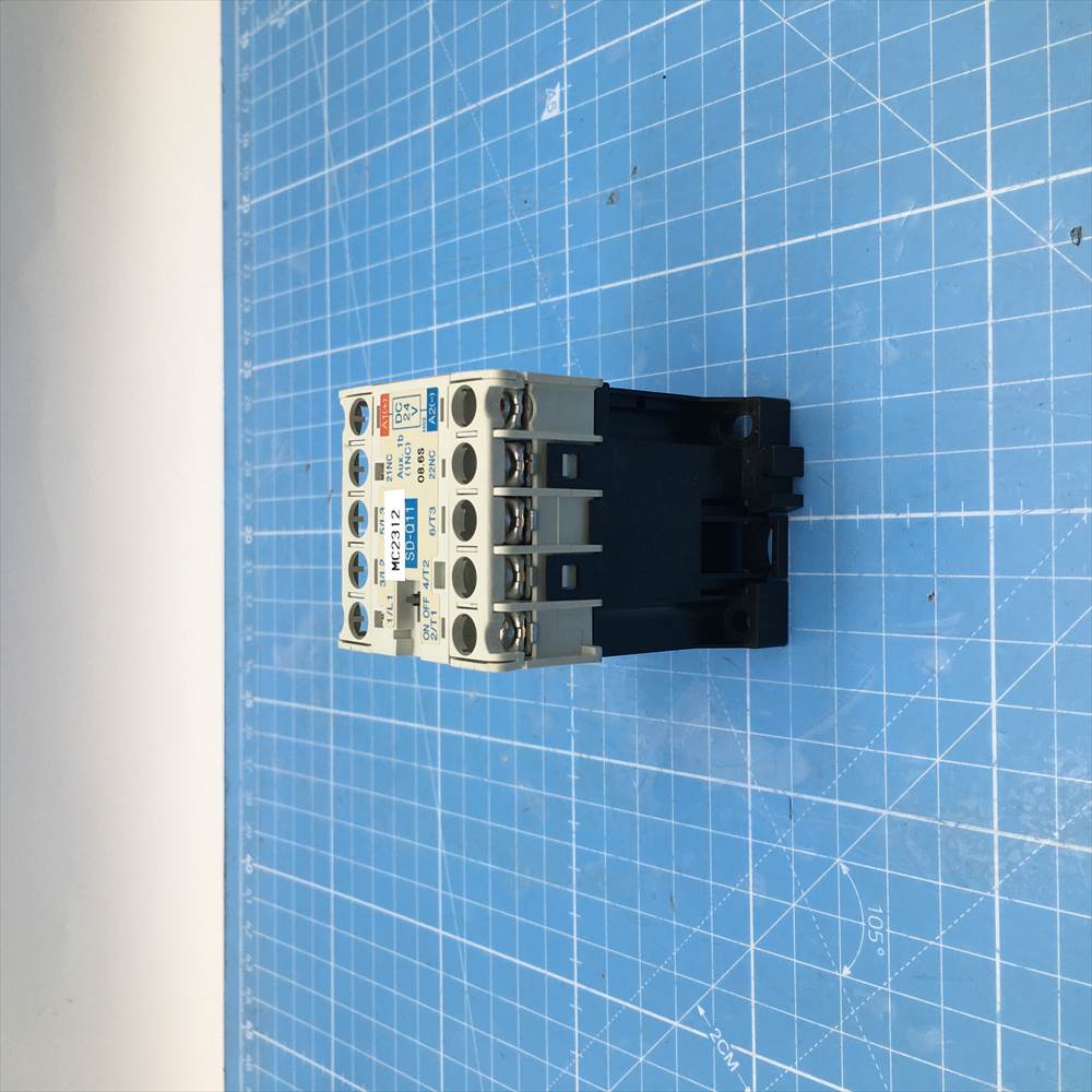 CKD 検査機 VP5200L <br> コンタクター MAGNETICCONTACTOR SD-Q11 中古品 