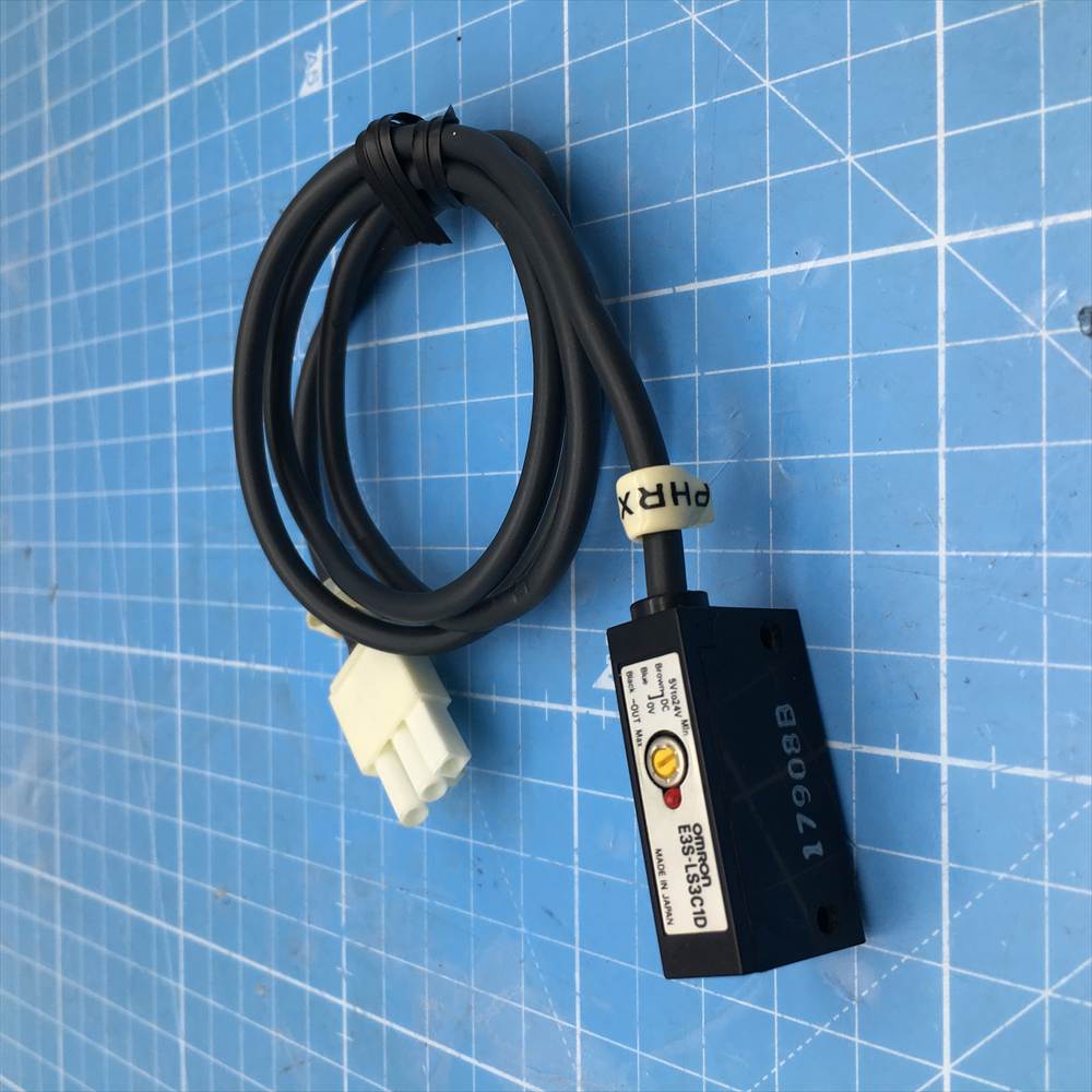CKD 検査機 VP5200L <br> センサー E3S-LS3C1D 中古品 
